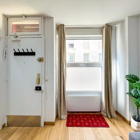 Apartment Urban Flat 198 - Maison De Basfroi Paris